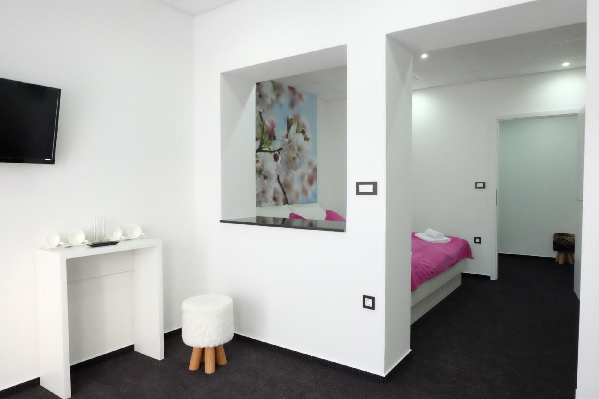Luwiana Suites Ljubljana Exterior photo
